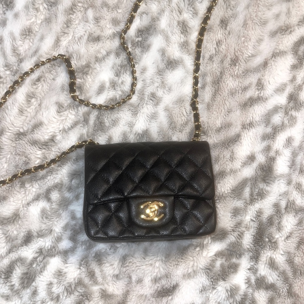 Inspired  black bagwith box and dust bag